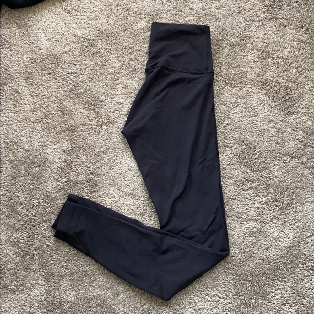 BLACK high rise Wunder Under tight Sz 4